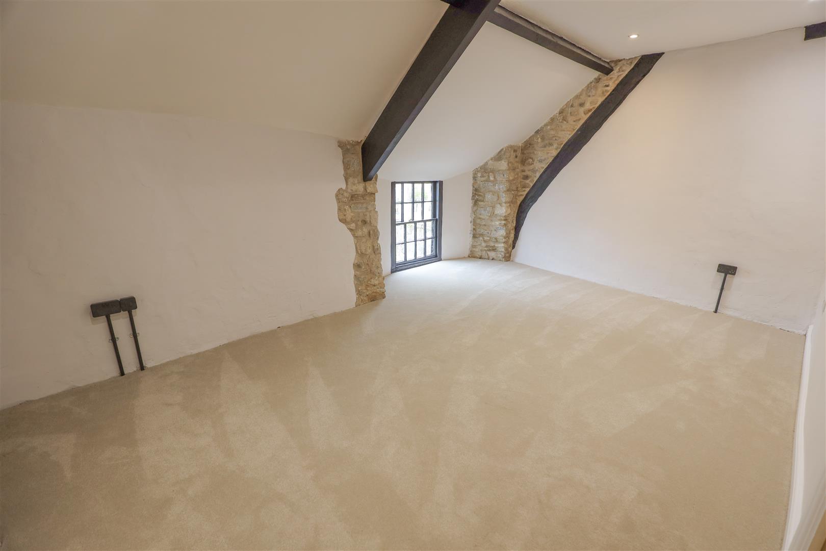4 The Market Place, 66 High Street, Cowbridge, Vale of Glamorgan, CF71